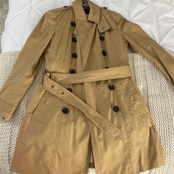 Burberry 'Reymoore' Trench Coat with Detachable Hood & Liner - Picture 4 of 10